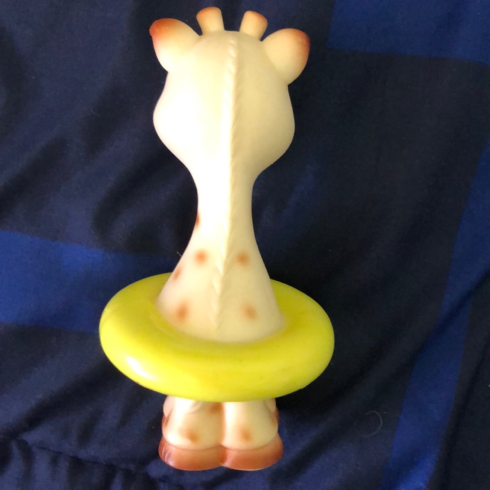 Sophia Giraffe 🦒 Vulli - Picture 4 of 5